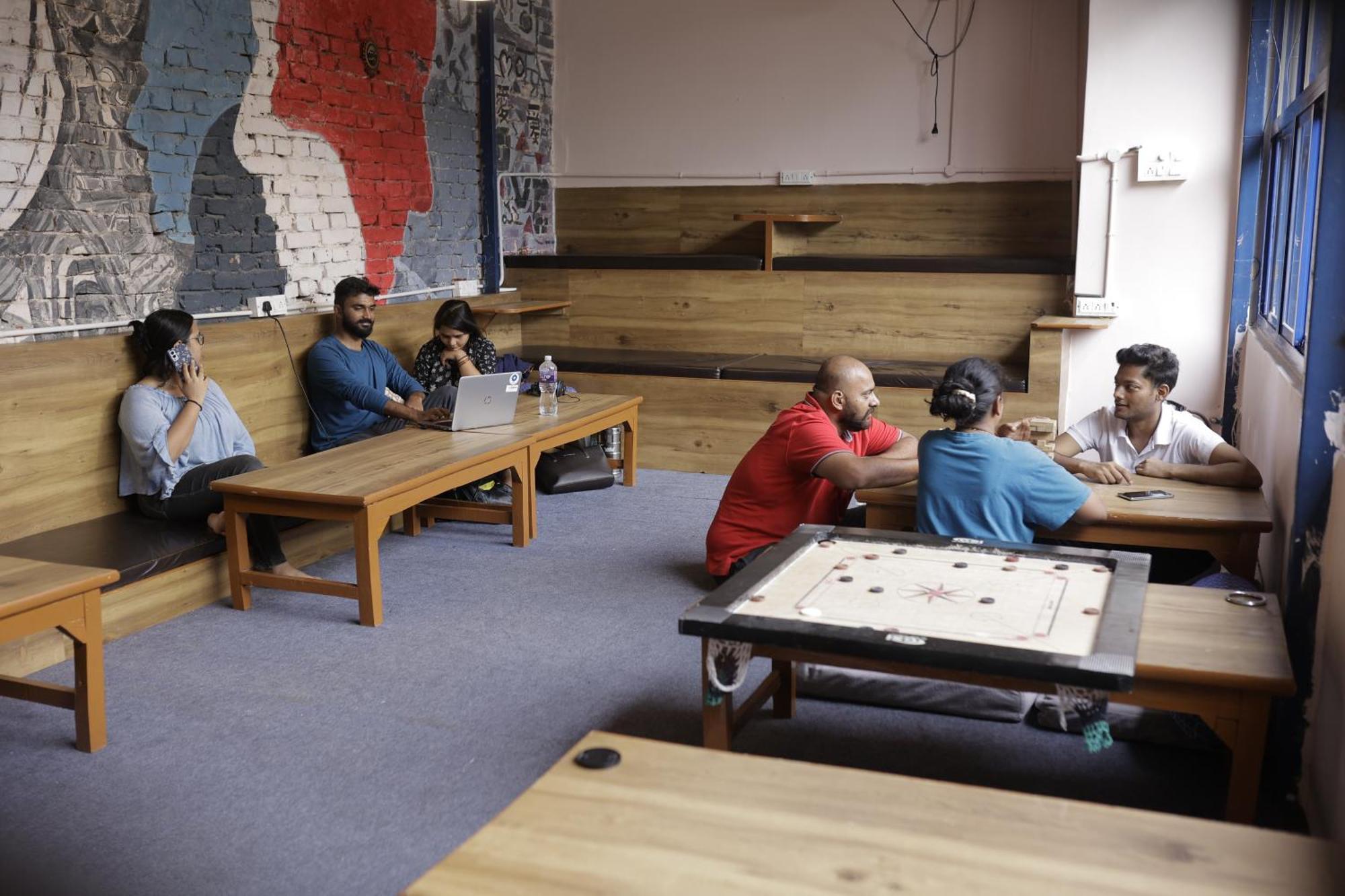 Live Free Hostel Váránaszi Kültér fotó